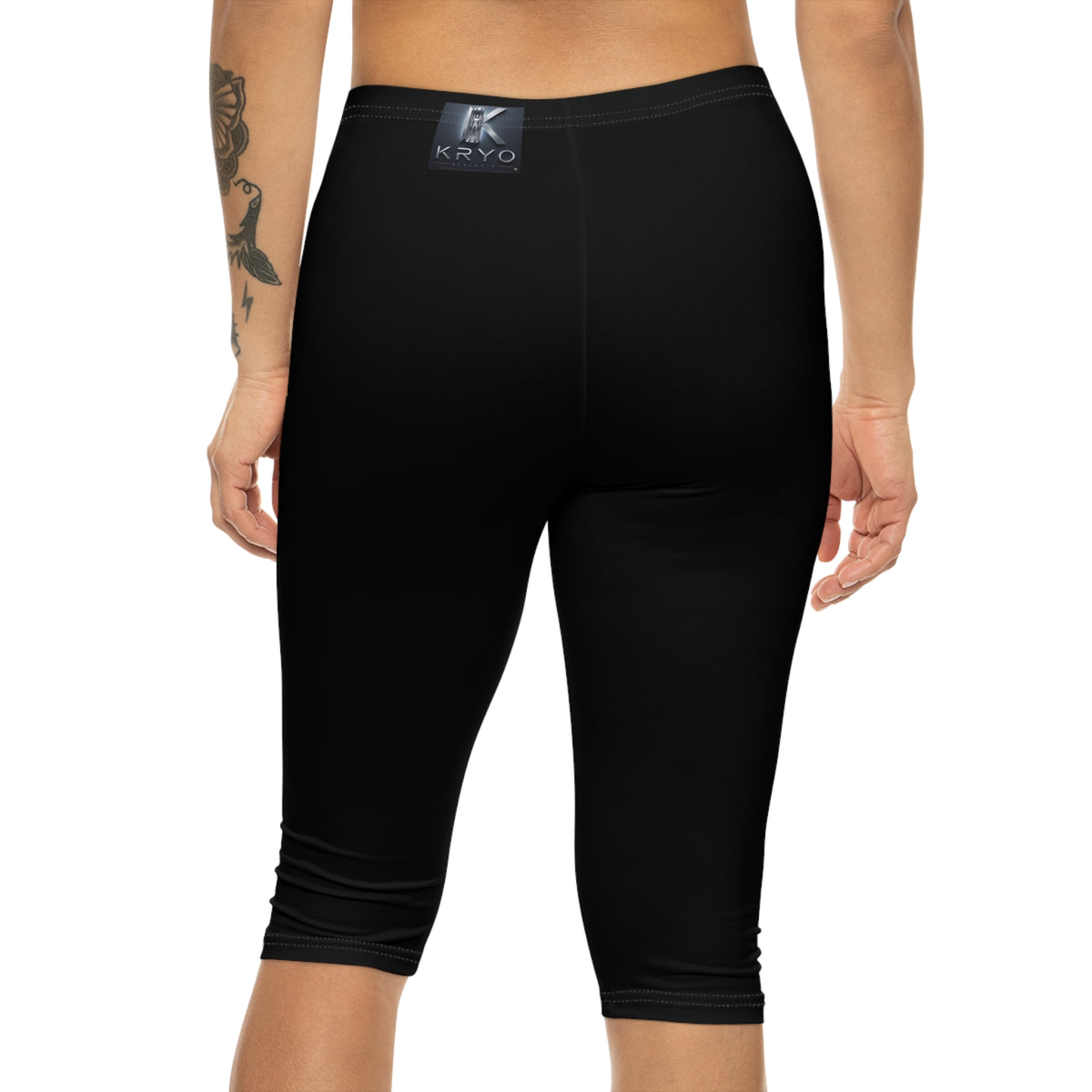Kryo Workout Gear Motivate Capri Leggings – Women's Black Athletic Crop with Bold 'MOTIVATE' Side Print