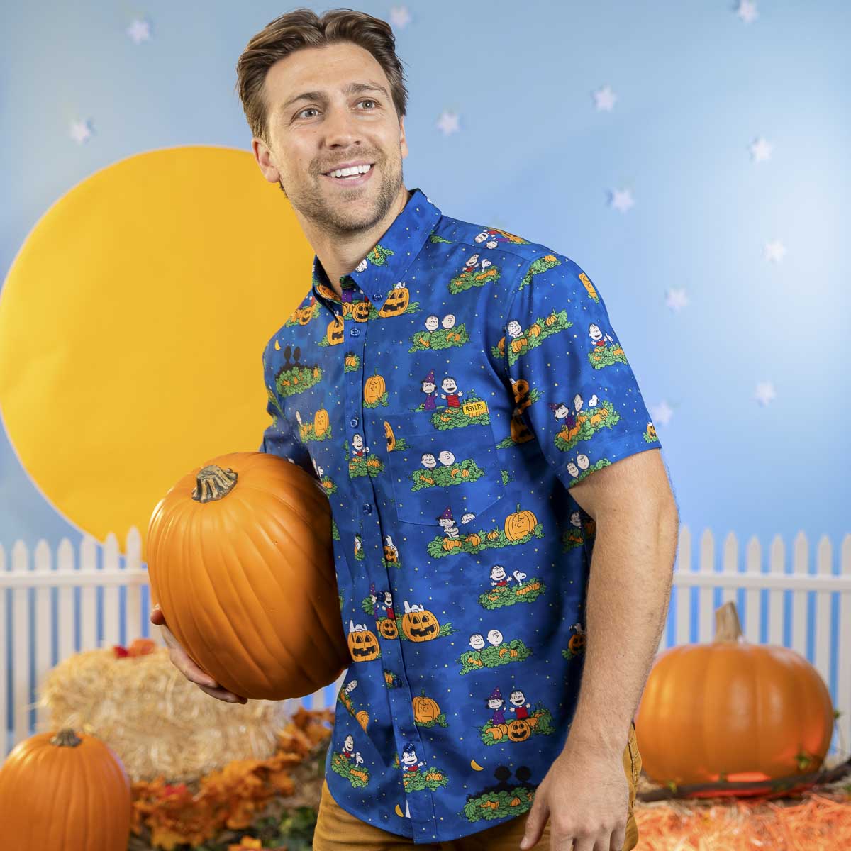 Peanuts "It's the Great Pumpkin!" – KUNUFLEX Short Sleeve Shirt